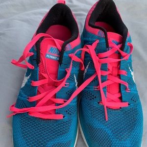 Nike Flyknit Shoes